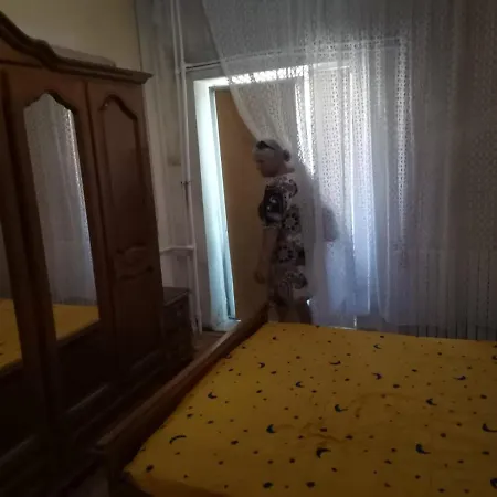 Apartament Tom Apartament *
